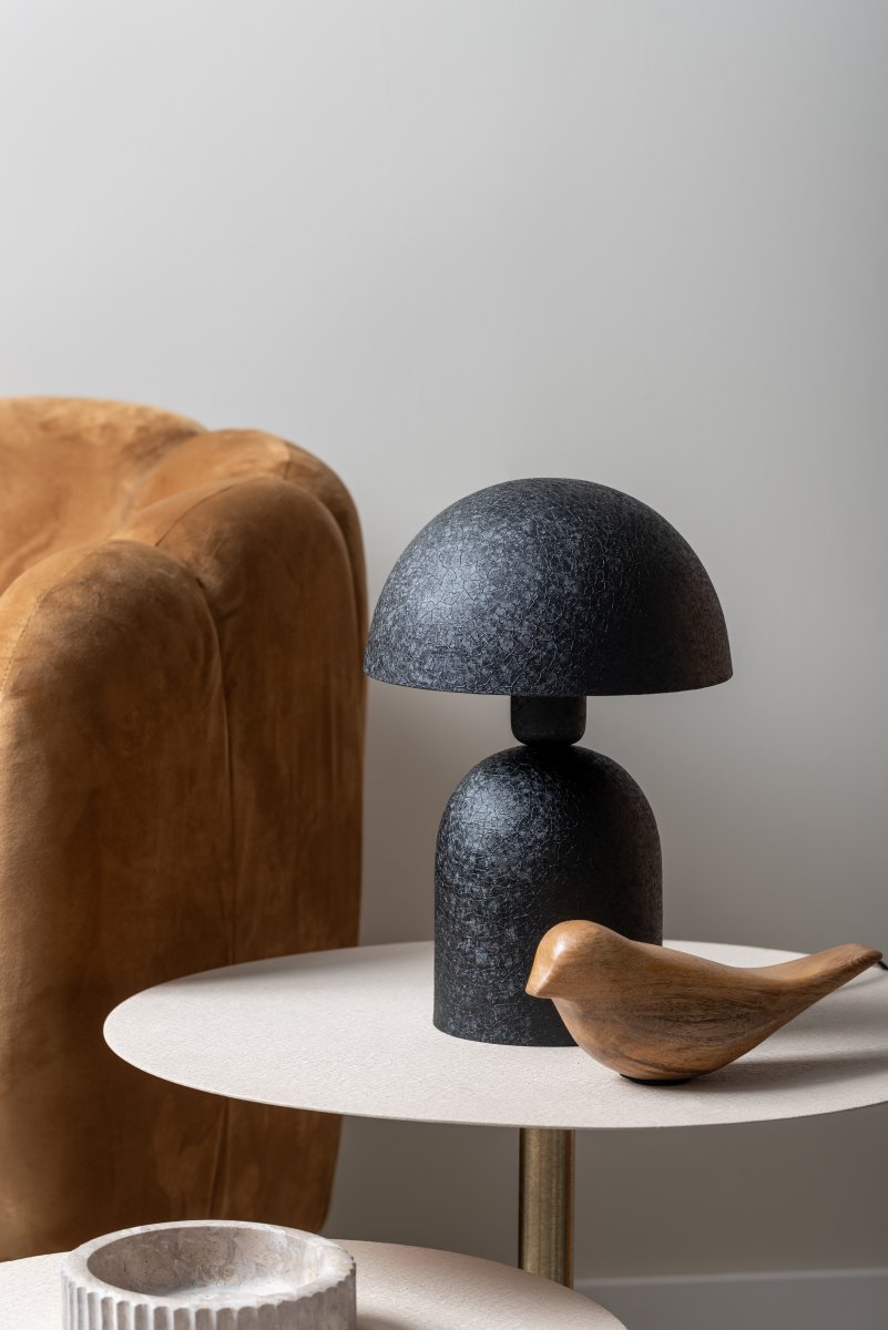 Boaz Mini 30cm Negro lámpara de mesa De Leitmotiv - La lámpara de mesa metálica Boaz impresiona por su diseño moderno y elegante, con una silueta moderna en forma de seta.