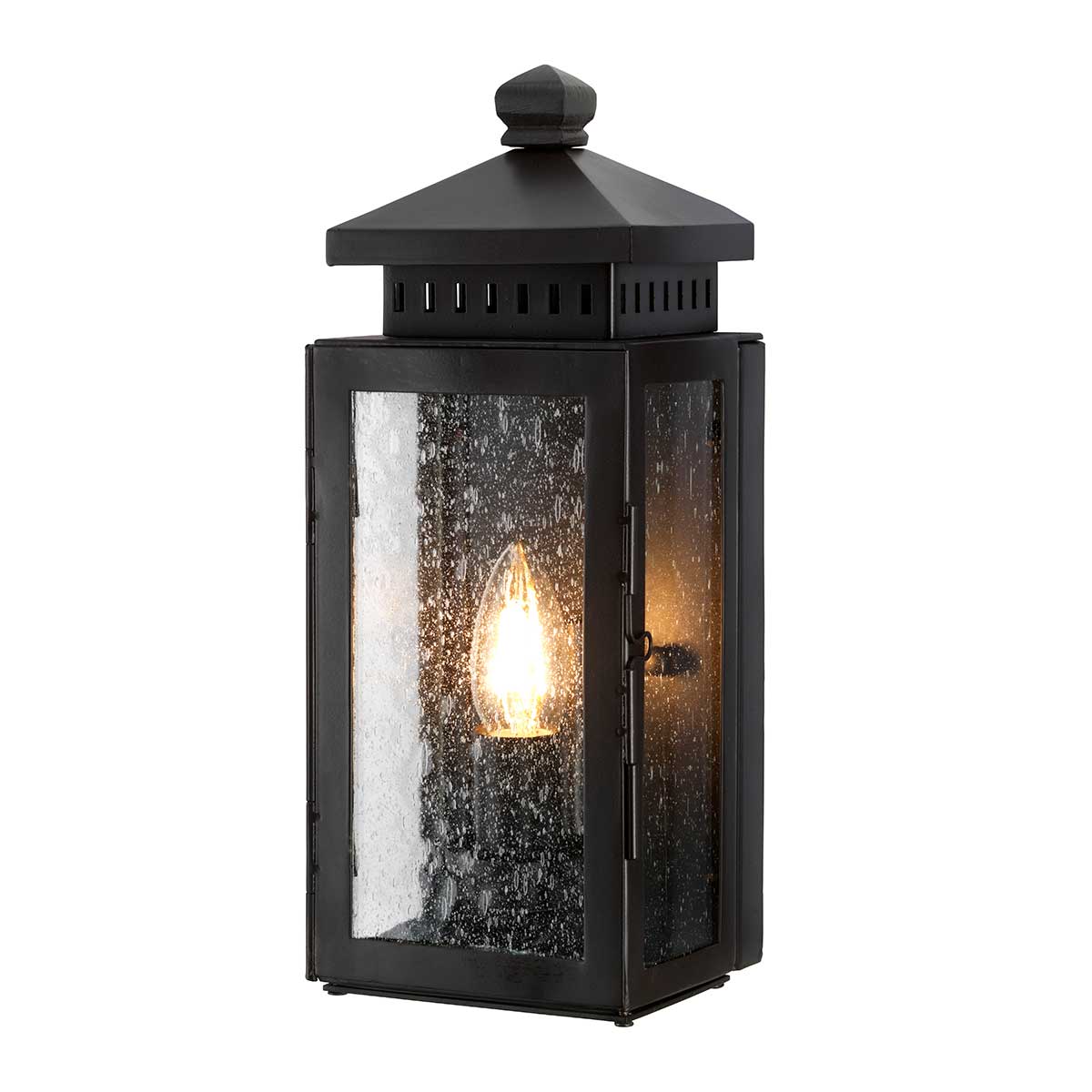 Matlock Bronce antiguo lámpara de exterior De Elstead Lighting - La robusta construcción con puertas dobles permite cambiar fácilmente la fuente de luz y los paneles de vidrio transparente difunden una luz acogedora.