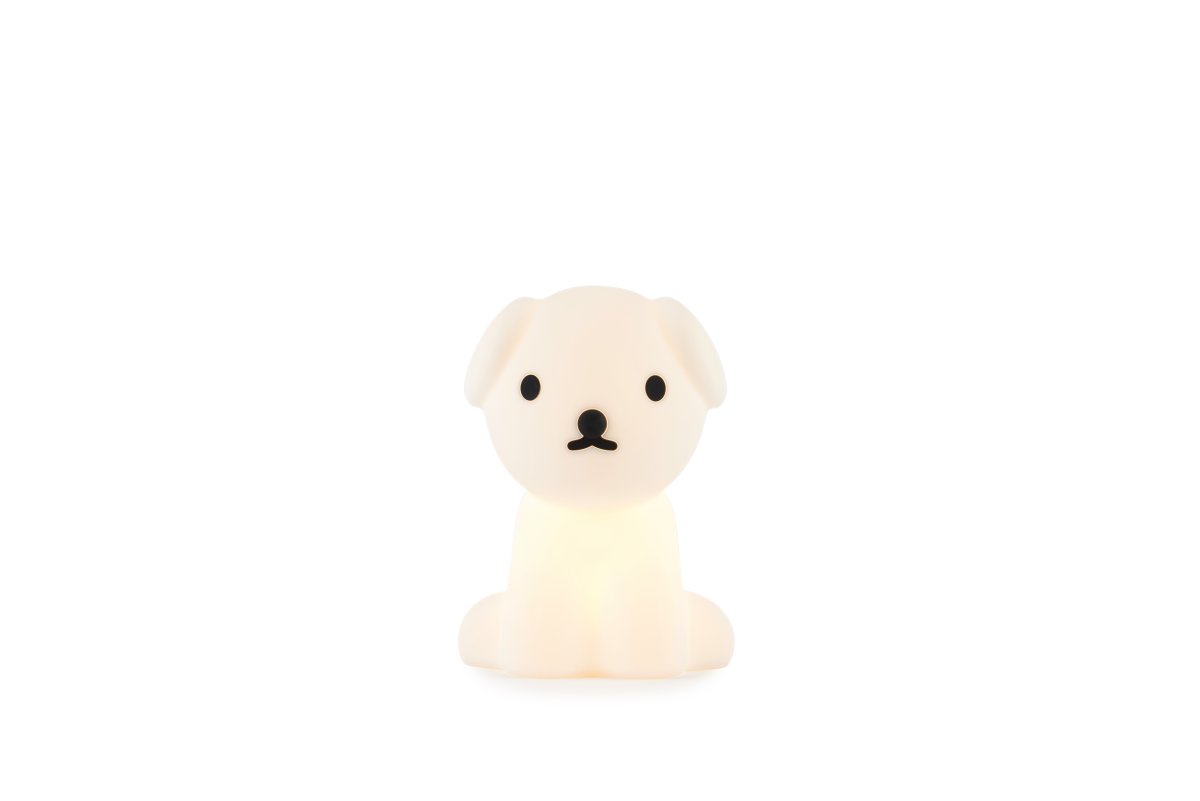 Snuffy First Light Blanco lámpara infantil De Mr Maria - Este pequeño amigo alegre y enérgico se queda junto a la cama, proporcionando una luz suave por la noche y es un compañero seguro por la noche y un amigo confiable durante el día.