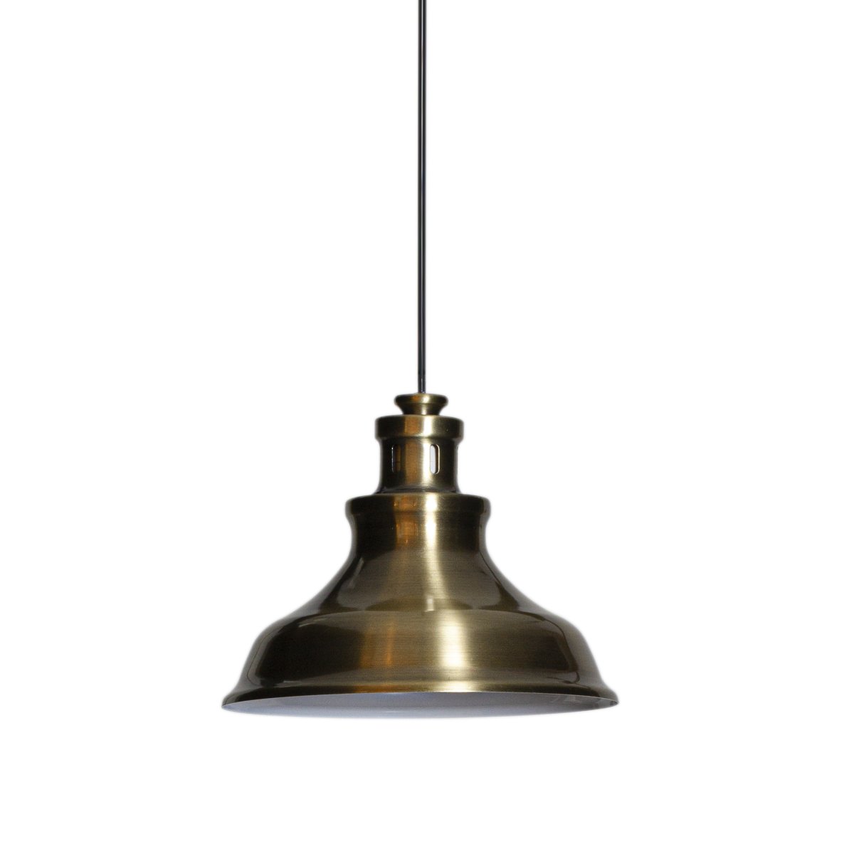 New Haven Ø17 Latón lámpara de ventana De Cottex - La l&aacute;mpara colgante New Haven, fabricada en metal con acabado en lat&oacute;n, es una elegante l&aacute;mpara de estilo vintage.