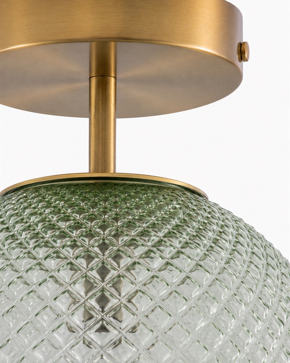 Korridor Ø25 Verde plafón De Lampan - Corridor es una elegante l&aacute;mpara de techo que combina materiales cl&aacute;sicos con un toque decorativo.
