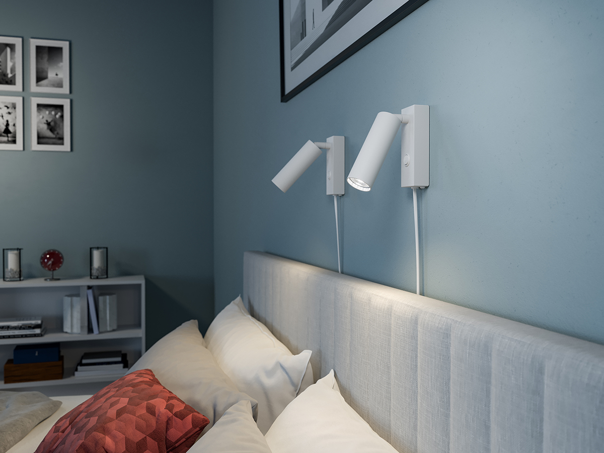 Pipeline Blanco mate lámpara de lectura De Herstal - Con una altura de tan solo 12,5 cm y una distancia de 15,6 cm de la pared, esta elegante lámpara ofrece la iluminación direccional perfecta para leer o crear un ambiente acogedor.