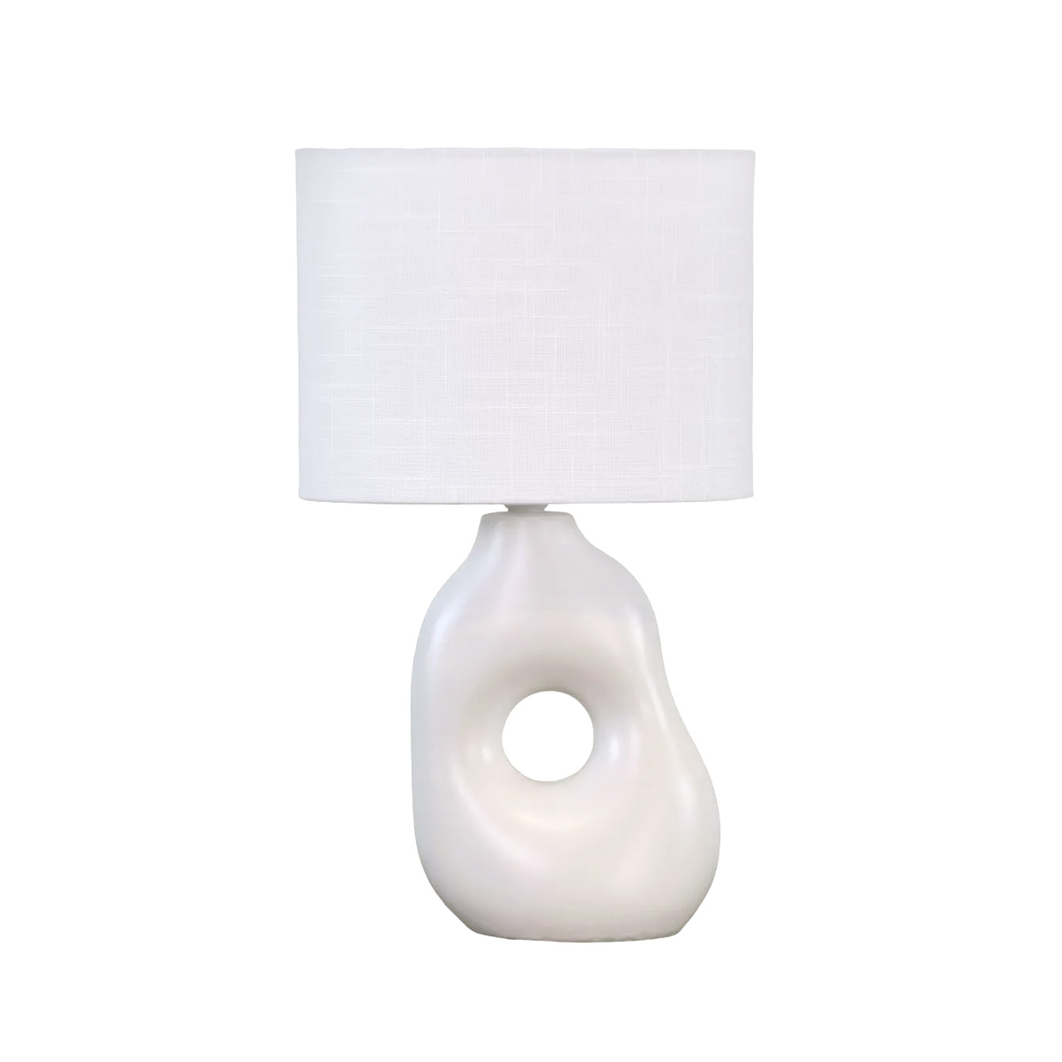 Pikazo 45cm Blanco lámpara de mesa De Lampan - La lámpara de mesa Pikazo cautiva con su singular base de cerámica escultural, con un decorativo patrón de pelo continuo y una pantalla ovalada de lino blanco.
