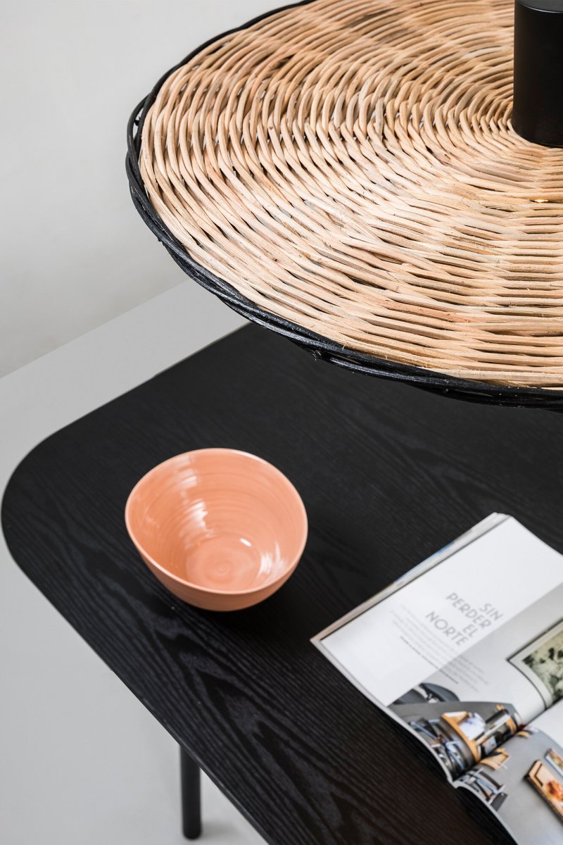 Costas Ø60 Naturaleza Lámpas de techo De Faro Barcelona - Esta l&aacute;mpara combina un estilo minimalista y de inspiraci&oacute;n mediterr&aacute;nea, con la fuente de luz visible.