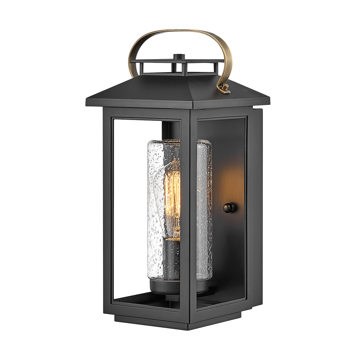 Atwater 35cm Negro lámpara de exterior De Elstead Lighting - Med IP44-klassning &auml;r Atwater skyddad mot fukt och v&auml;derp&aring;verkan, vilket g&ouml;r den till en elegant och l&aring;ngvarig l&ouml;sning f&ouml;r entr&eacute;er, uteplatser och tr&auml;dg&aring;rdsmilj&ouml;er.