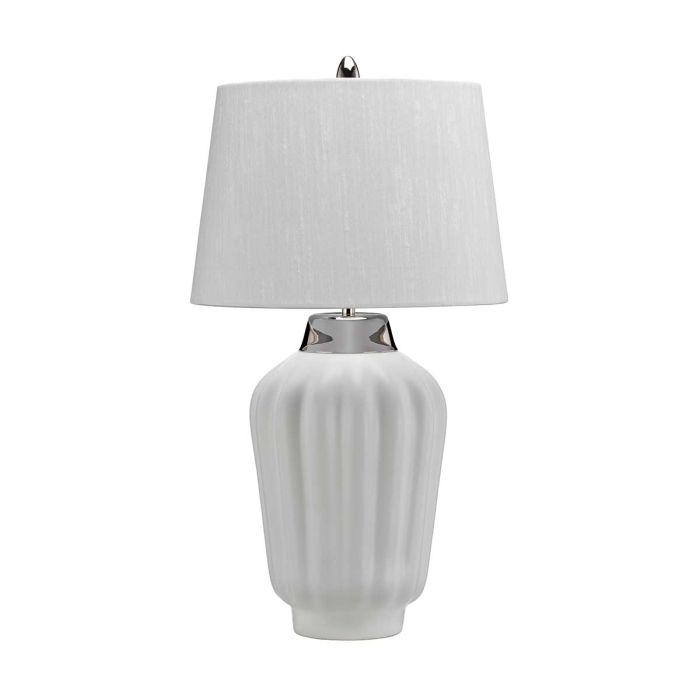 Bexley 56cm Blanco lámpara de mesa De Elstead Lighting - Den levereras med en avsmalnande lampsk&auml;rm i ljus elfenbensf&auml;rgad konstsilke med en silverlaminerad insida, handgjord i Storbritannien.