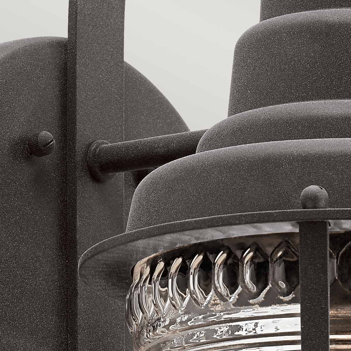 Chance Harbor 46cm Zinc lámpara de exterior De Elstead Lighting - Chance Harbor &auml;r en klassisk och robust fasadlampa med en design inspirerad av maritim stil.