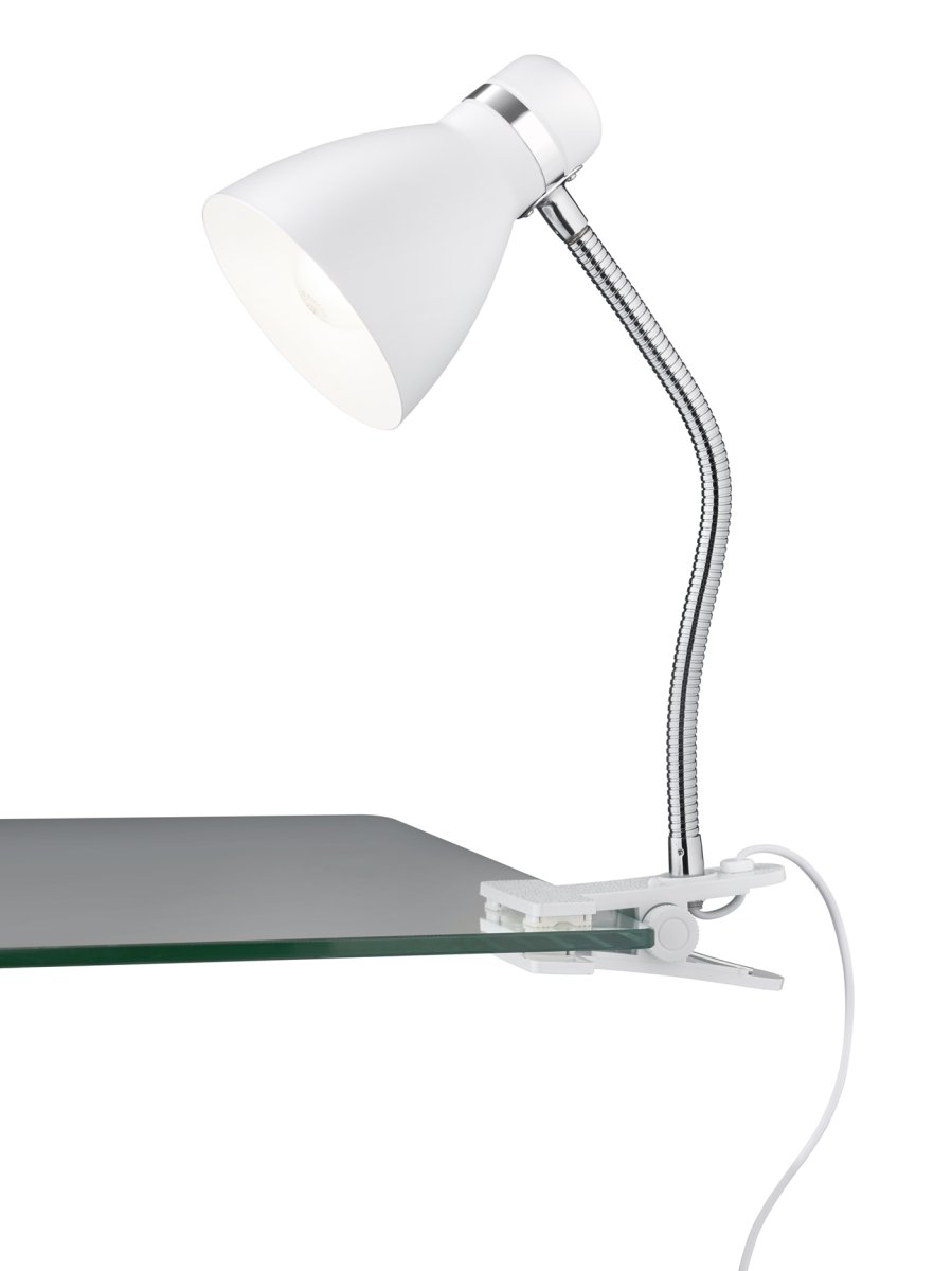 Harvey Blanco lámpara de pinza De Trio Lighting - El diseño purista de la lámpara también garantiza una dirección de la luz flexible y precisa.