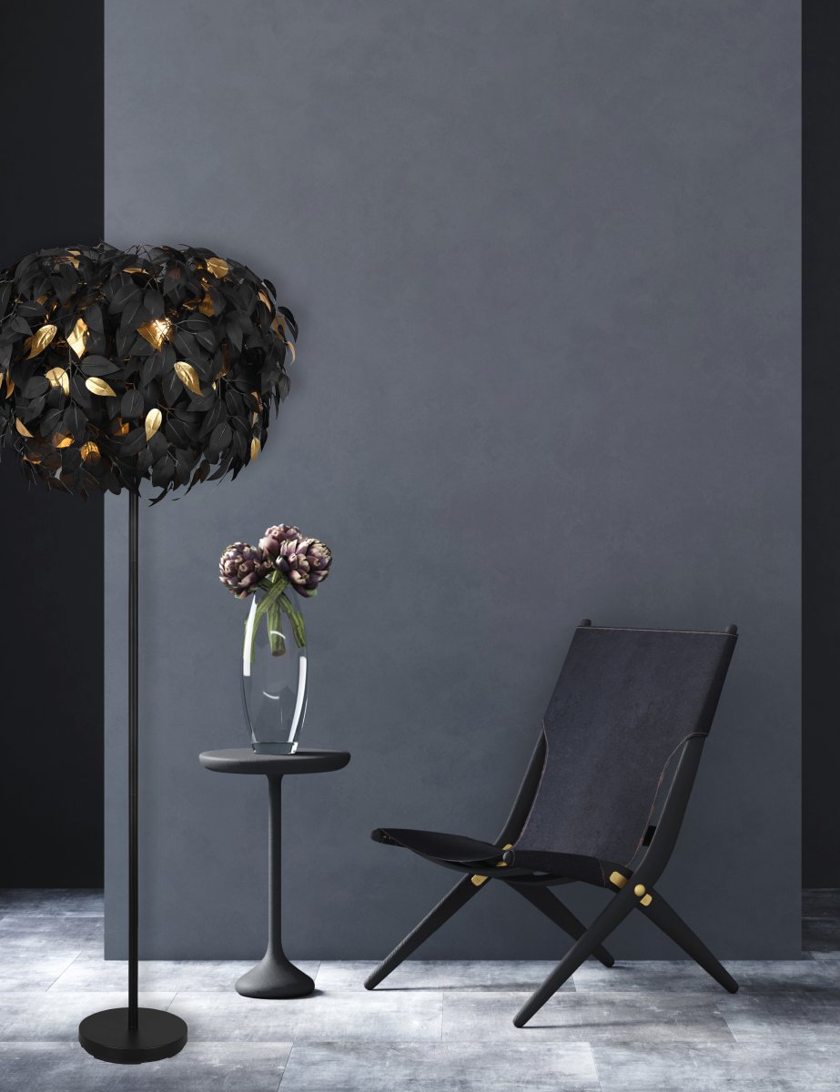 Leavy Negro lámpara de pie De Trio Lighting - La lámpara de pie Leavy es un elemento destacado único e impresionante en su hogar con sus hojas de plástico decorativas que le dan un estilo distintivo y encantador.