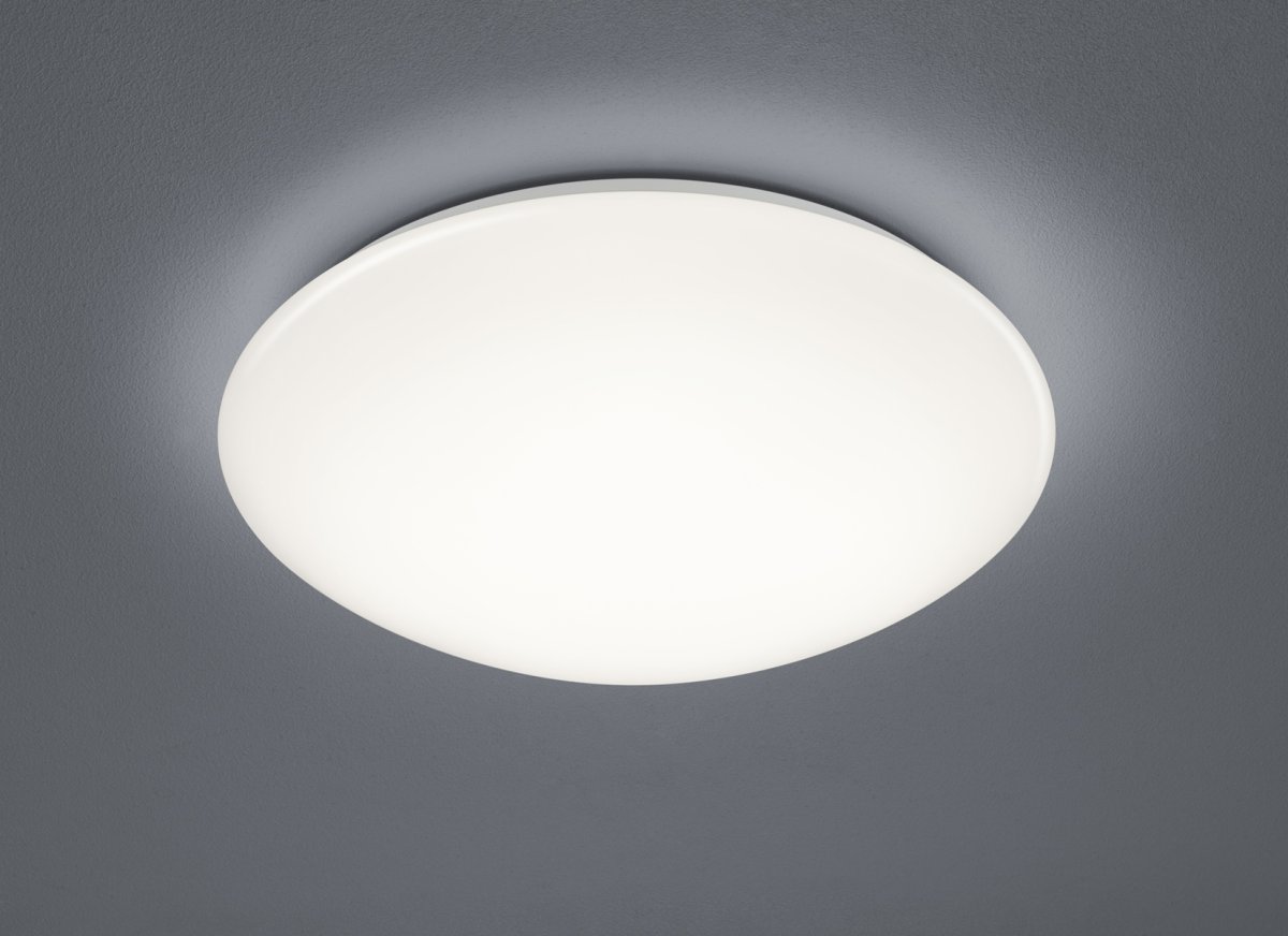 Prodo Ø50 Blanco plafón De Trio Lighting - La l&aacute;mpara de techo Prodo combina la iluminaci&oacute;n cl&aacute;sica con la funcionalidad.