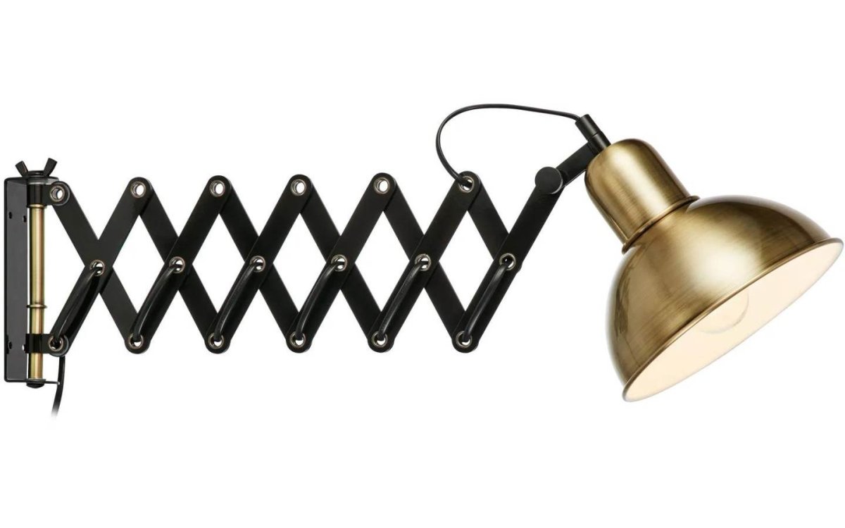 Riggs 75cm Negro lámpara de pared De Markslöjd - El cuerpo y el brazo son de metal negro, mientras que el cabezal tiene un exterior de lat&oacute;n antiguo.