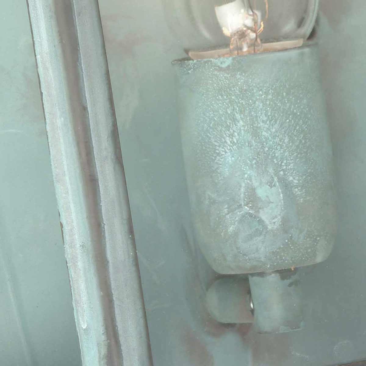 St Martins 30cm Cobre oxidado De Elstead Lighting - El diseño sofisticado y la superficie de cobre oxidado crean una atmósfera acogedora y realzan el exterior de su hogar.