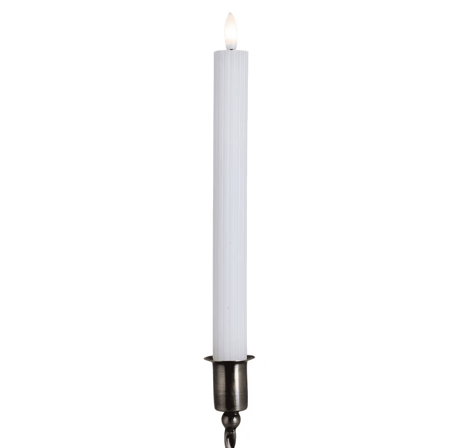 Vela Cónica Idun Grande Pack De 2 De Strömshaga - Las luces, con su dise&ntilde;o acanalado, est&aacute;n dise&ntilde;adas para imitar las velas tradicionales con una llama que parpadea naturalmente, pero con todos los beneficios de la tecnolog&iacute;a LED moderna.