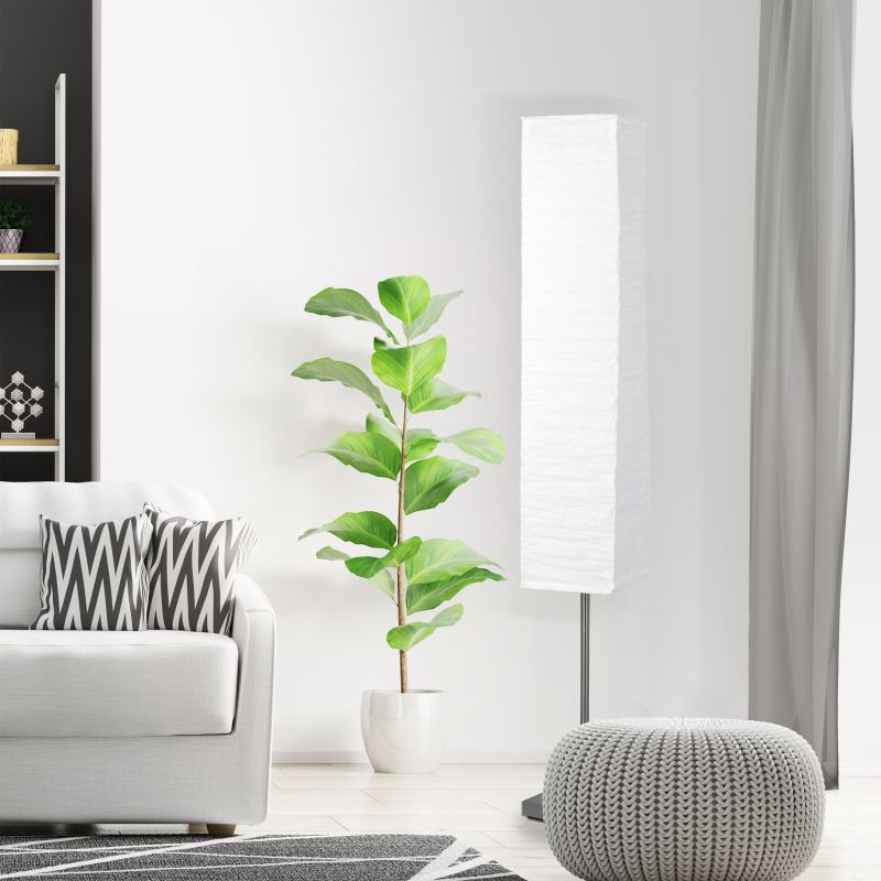 Nerva Plata/Blanco lámpara de pie De Brilliant - Nerva es una lámpara de pie decorativa cuyo elegante diseño crea un ambiente acogedor en el salón.