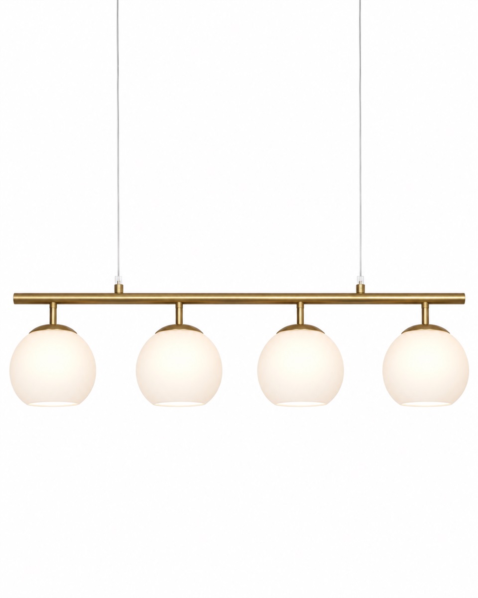 Globi 4 78cm Latón cepillado/blanco Lámpas de techo De Nordic Lighting - La suspensi&oacute;n met&aacute;lica de lat&oacute;n cepillado le aporta un toque sofisticado y gr&aacute;fico, mientras que las cuatro c&uacute;pulas redondas de cristal opalino difunden una luz agradable y uniforme por toda la estancia.