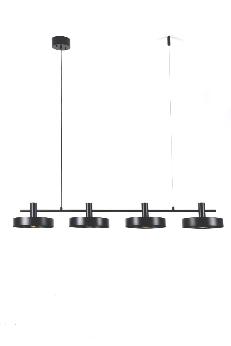 Birillo 130cm Negro Lámpas de techo De Nordic Lighting - Gracias a su forma alargada, es perfecta para colocar sobre una mesa de cocina o comedor, donde funciona tanto como fuente de luz como elemento decorativo.
