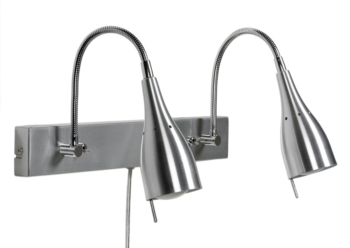 Tanum Aluminio lámpara de lectura De Armaturhantverk - Esto hace que la l&aacute;mpara sea perfecta para rincones de estudio o lugares de trabajo.