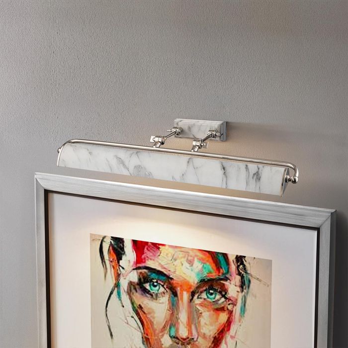 Winchfield 70cm Blanco De Elstead Lighting - La gama de lámparas para cuadros Winchfield combina un estilo moderno y retro de mediados del siglo XX con pantallas elegantemente curvadas.